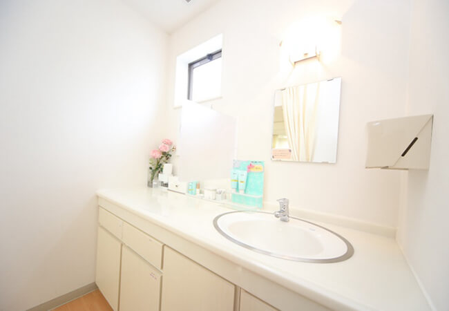 パウダールーム